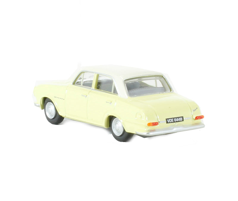76FB005 - Vauxhall FB Victor Alaska White/Primrose